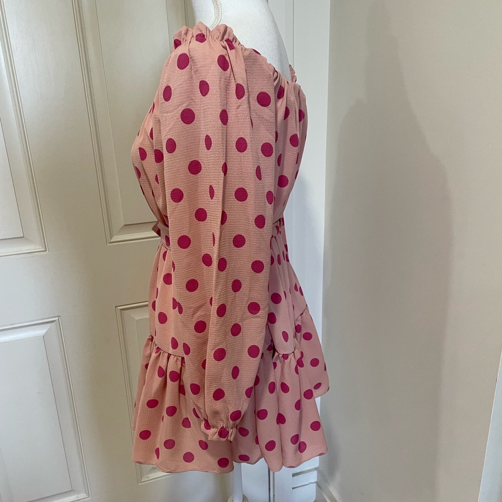 Pretty Little Thing Dusty Pink Polka Dot Bardot Tie Waist Shift Dress - Picture 4 of 9